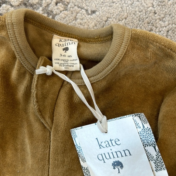 Kate Quinn gold velour sleeper/footie - Picture 2 of 3